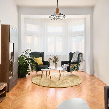 Prague Days - Spacious 3Bdr Apartment - Trendy Neighbourhood Eksteriør billede