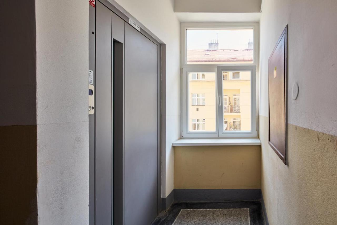 Prague Days - Spacious 3Bdr Apartment - Trendy Neighbourhood Eksteriør billede